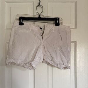 Old Navy White Women's Cotton Bermuda Shorts